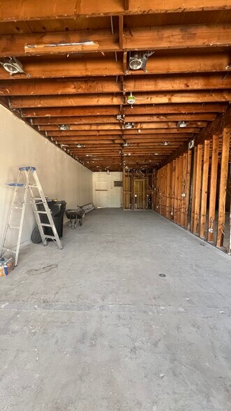 More Photos Of 915 N Maclay Ave, San Fernando Unknown For Sale