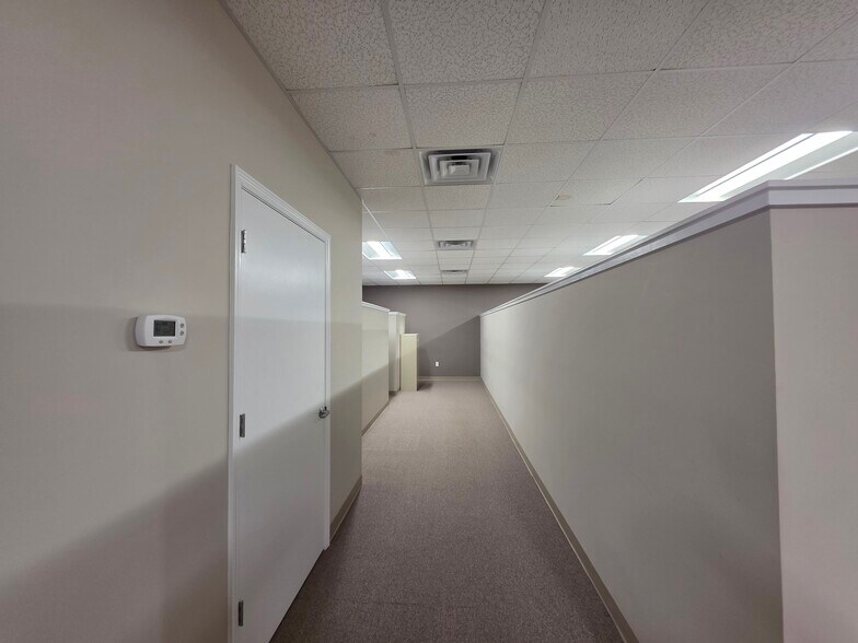 More Photos Of 93 Vickers Rd, Waycross Medical For Lease