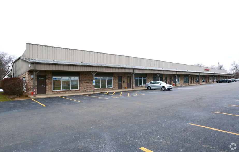 Primary Photo Of 600 Industrial Dr, Cary Showroom For Lease