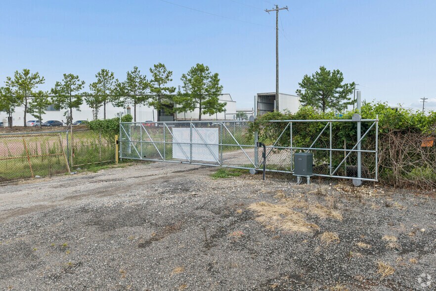 More Photos Of 141 Cort Rd, Columbia Land For Lease