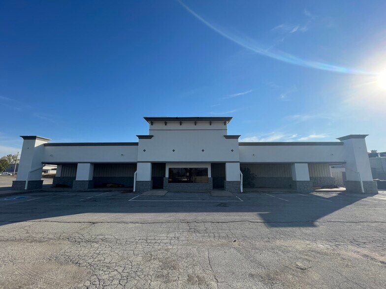 Primary Photo Of 1425 New Sapulpa Rd, Sapulpa Restaurant For Lease