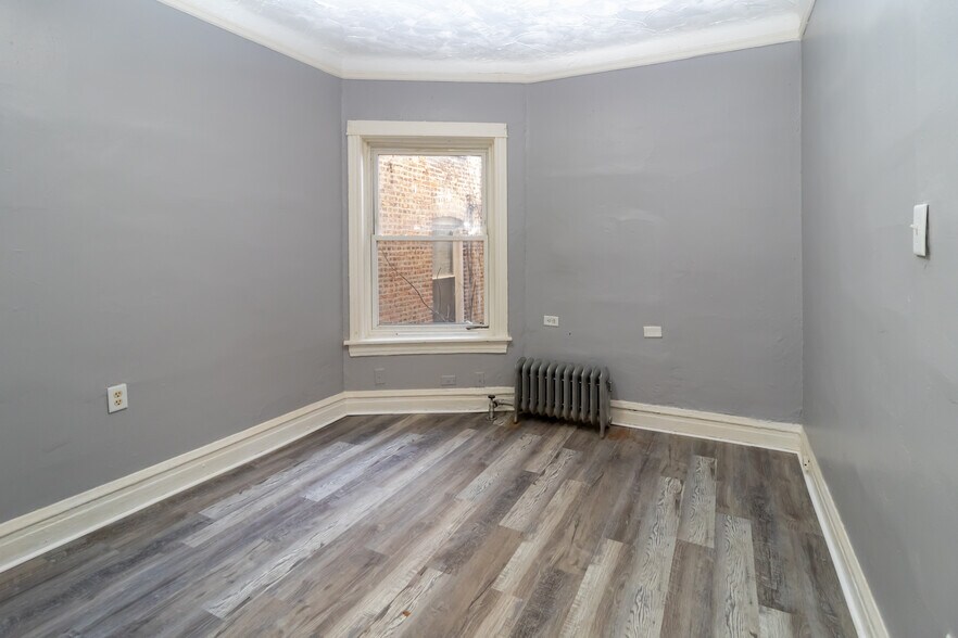 More Photos Of 7304 S Union Ave, Chicago Multifamily For Sale