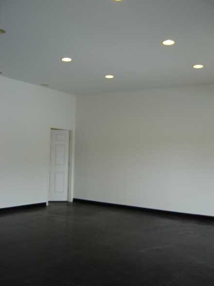 More Photos Of 235 W Line St, Calhoun Freestanding For Sale