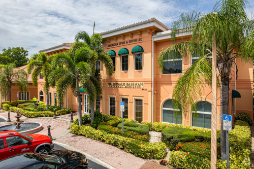 Primary Photo Of 9410 Fountain Medical Ct, Bonita Springs Medical For Lease