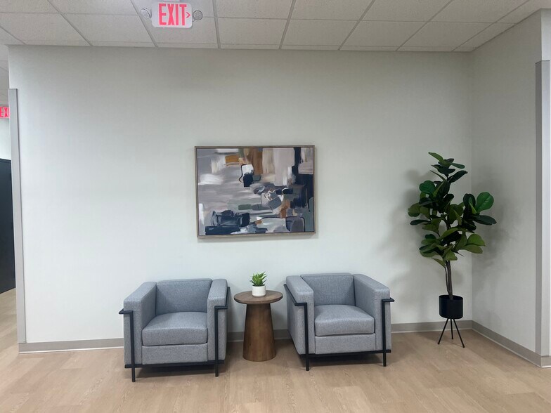 More Photos Of W57N14280 Doerr Way, Cedarburg Office For Lease