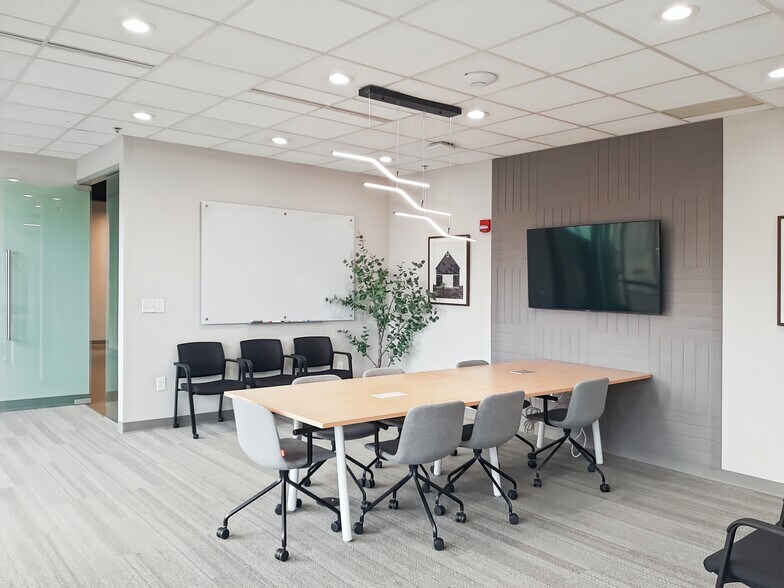 More Photos Of 161 S 1st St, Milwaukee Coworking Space