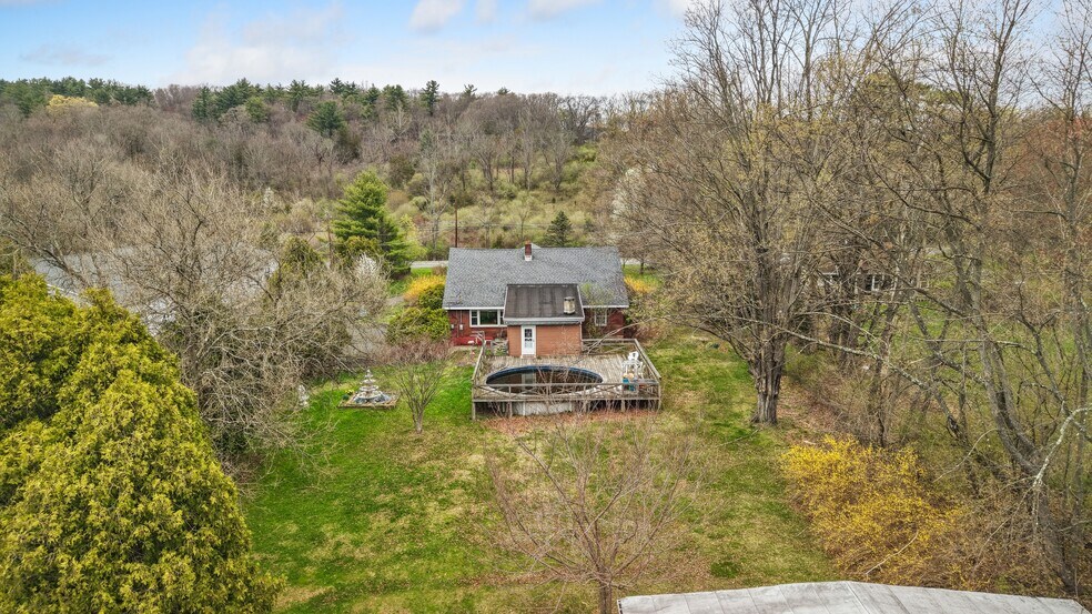 More Photos Of 2115 W Main St, Stroudsburg Service For Sale