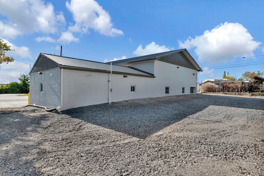 More Photos Of 6725 Governor Printz Blvd, Wilmington Warehouse For Lease