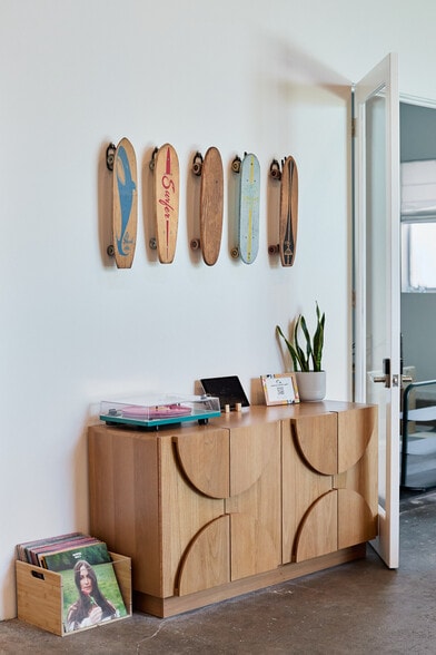 More Photos Of 112 Arena St, El Segundo Office For Sale