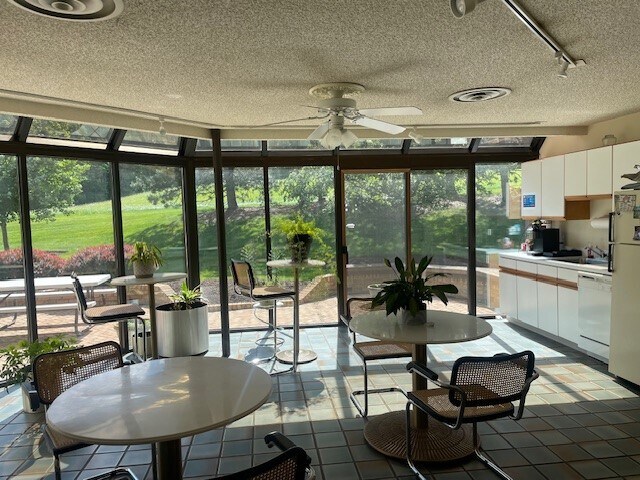 More Photos Of 5771 Mayfair Rd, North Canton Office Residential For Lease