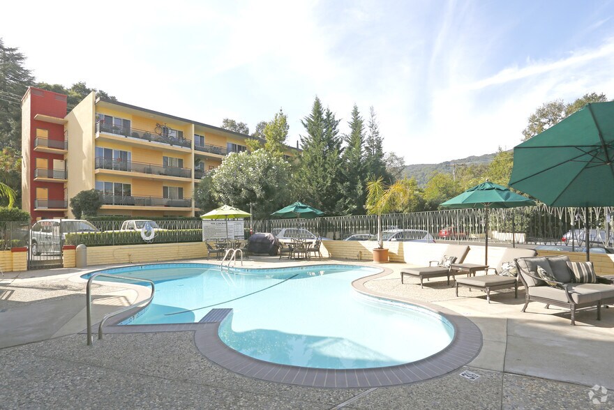 More Photos Of 20 E Main St, Los Gatos Apartments For Lease