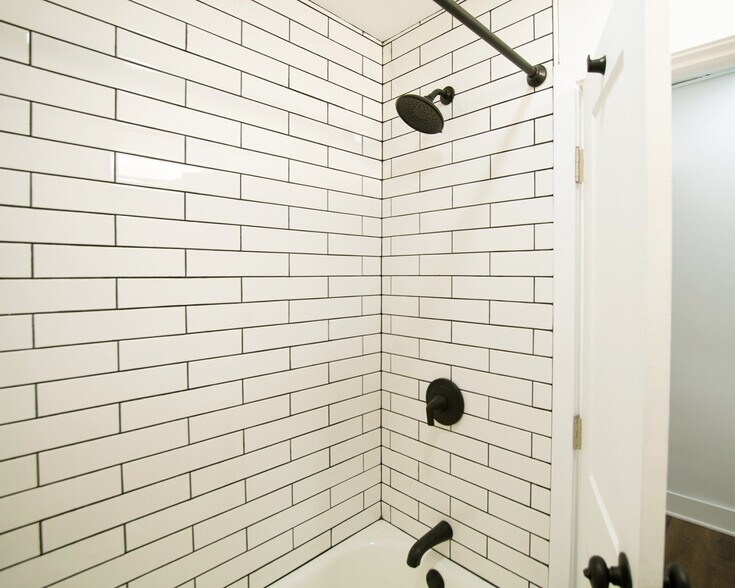 More Photos Of 1413 Lombard St, Philadelphia Apartments For Sale