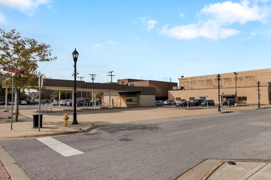 More Photos Of 2201-03 Broadway, East Chicago Freestanding For Sale