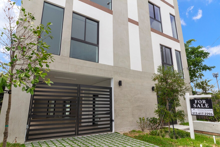More Photos Of 420 NE 62nd St, Miami Apartments For Sale