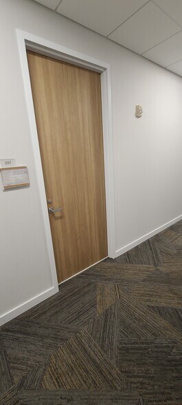 More Photos Of 7950 NW 53rd St, Doral Medical For Sale