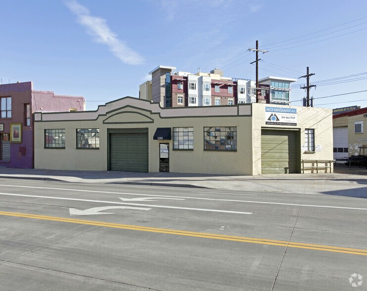 More Photos Of 1028 Park Ave W, Denver Office For Sale