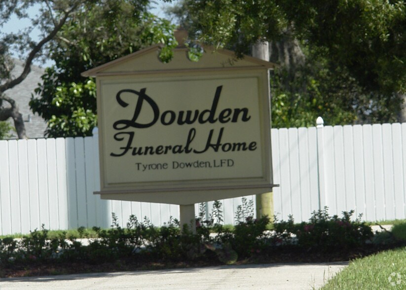 More Photos Of 2605 Bayview St, Sebring General Retail For Lease
