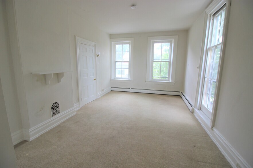 More Photos Of 344 Hodgson St, Oxford Apartments For Sale