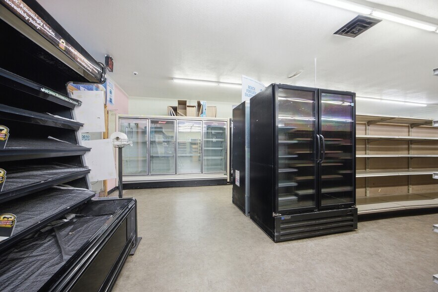 More Photos Of 88 Rock Cave Rd, Rock Cave Flex For Sale