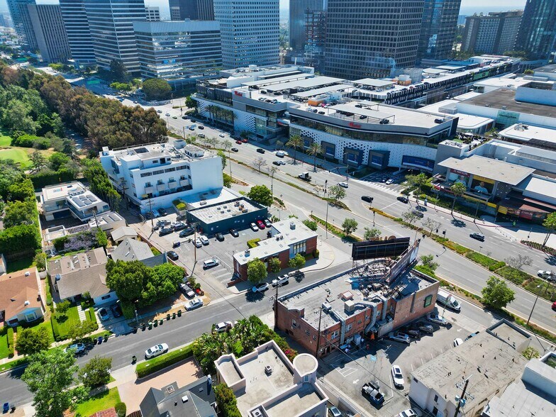 More Photos Of 10231 Santa Monica Blvd, Los Angeles Medical For Sale