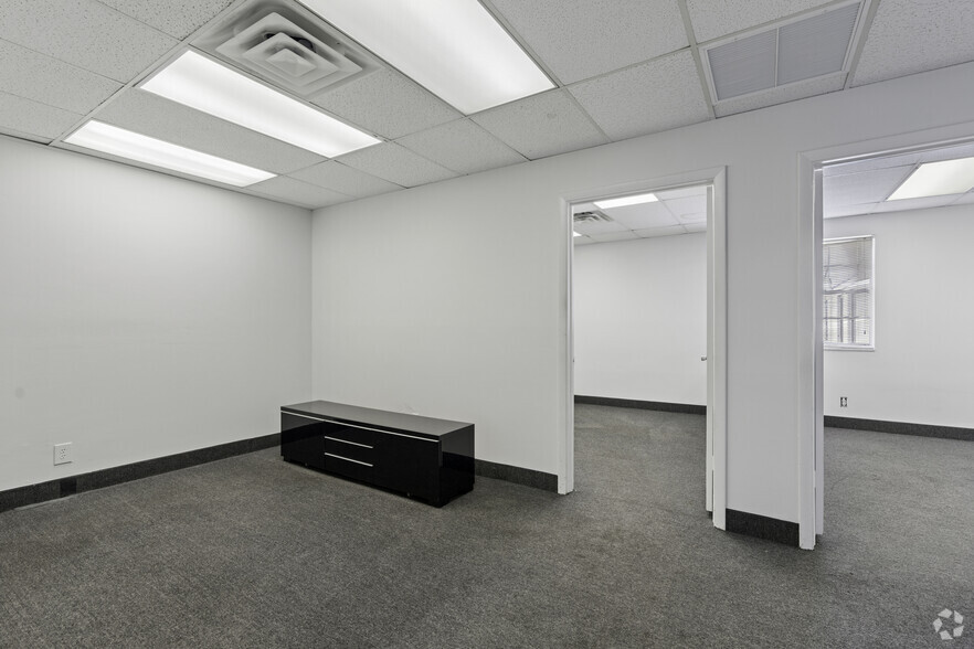 More Photos Of 2020 W McNab Rd, Fort Lauderdale Unknown For Lease