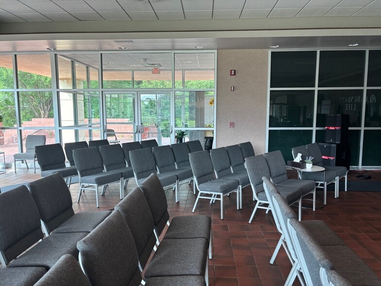 More Photos Of 308 E Centerview St, China Grove Office For Sale