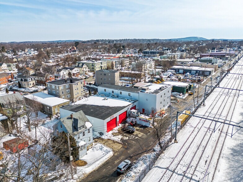 More Photos Of 204 Providence St, Hyde Park Industrial For Lease