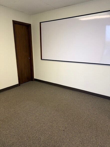 More Photos Of 237 Old Hickory Blvd, Nashville Office For Lease