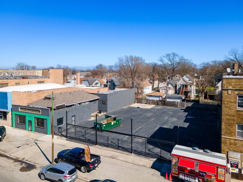 More Photos Of 6743-6753 S Western Ave, Chicago Auto Dealership For Lease