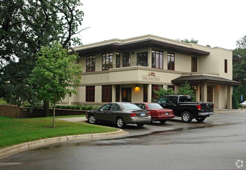 More Photos Of 4640 Nicols Rd, Eagan Medical For Sale