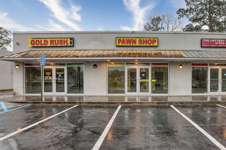 More Photos Of 10520 Abercorn St, Savannah Storefront For Lease