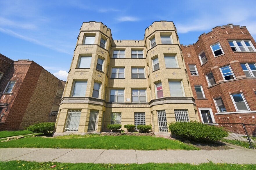 More Photos Of 7716-7718 S East End Ave, Chicago Apartments For Sale