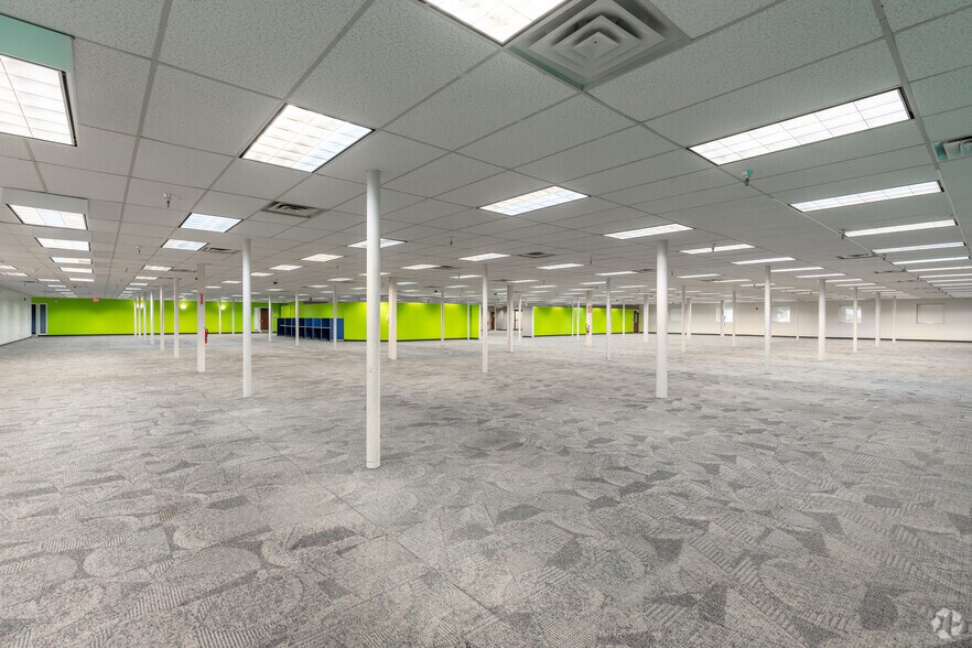 More Photos Of 1300 E Rusk St, Jacksonville Warehouse For Lease