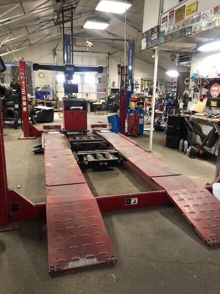 More Photos Of 47 N 400 W, Delta Auto Repair For Sale