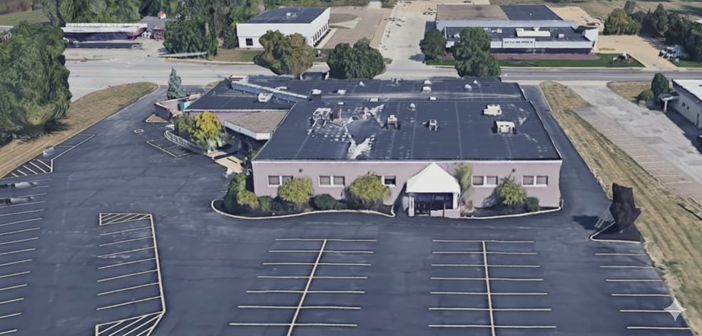 More Photos Of 360 Highland Rd E, Macedonia Office For Sale