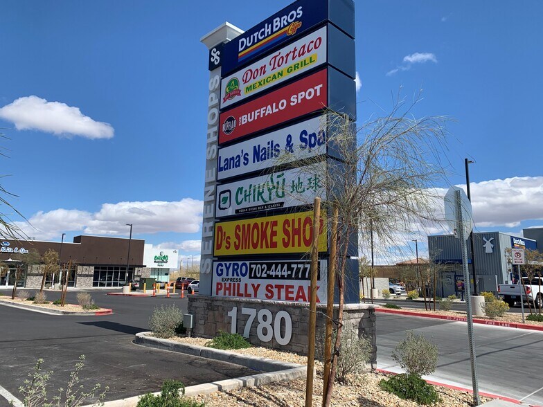 More Photos Of 1740 E Serene Ave, Las Vegas Fast Food For Lease