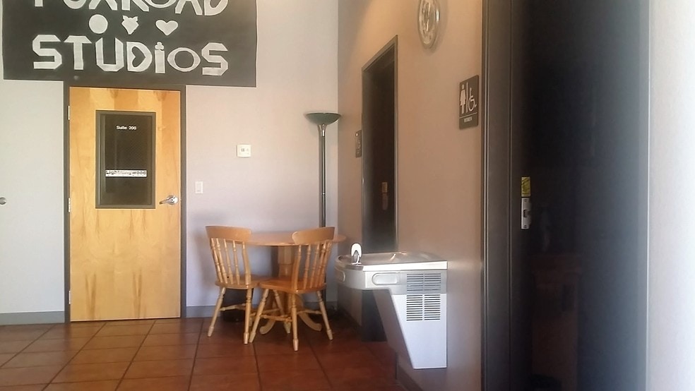 More Photos Of 2350 Fox Rd, Santa Fe Warehouse For Lease