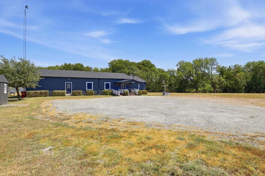 More Photos Of 11540 HWY 69, Whitewright Religious Facility For Sale