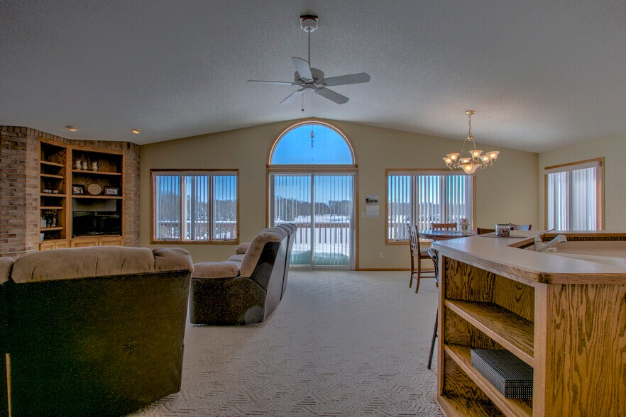 More Photos Of 31886 County Road 3, Eagle Bend Showroom For Sale