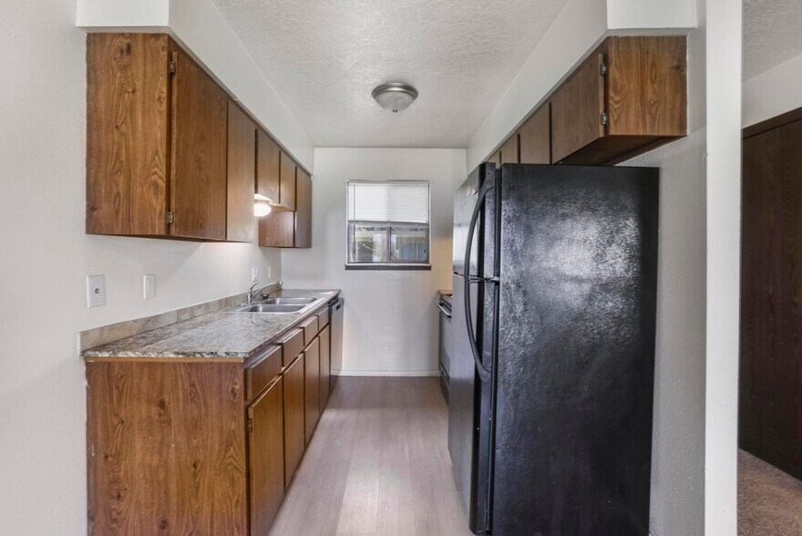 More Photos Of 147 Robbins Ave, Twin Falls Apartments For Sale