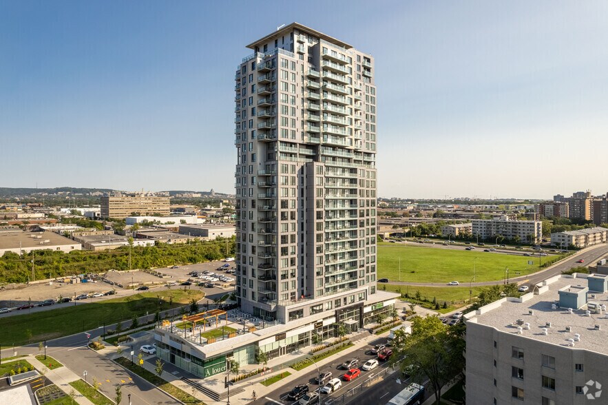 More Photos Of 2100-2220 Sauvé Rue O, Mont-Royal Apartments For Lease