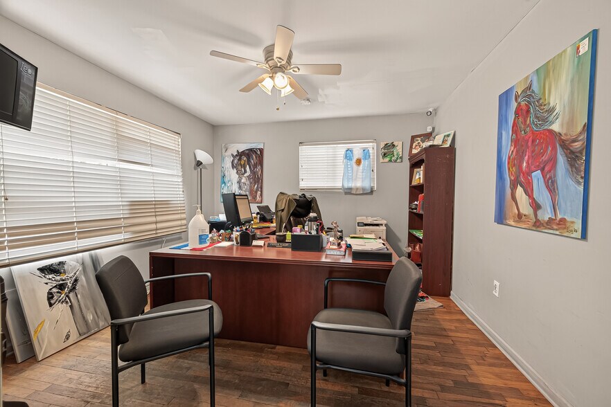 More Photos Of 3410 Dunvale Rd, Houston Auto Dealership For Sale