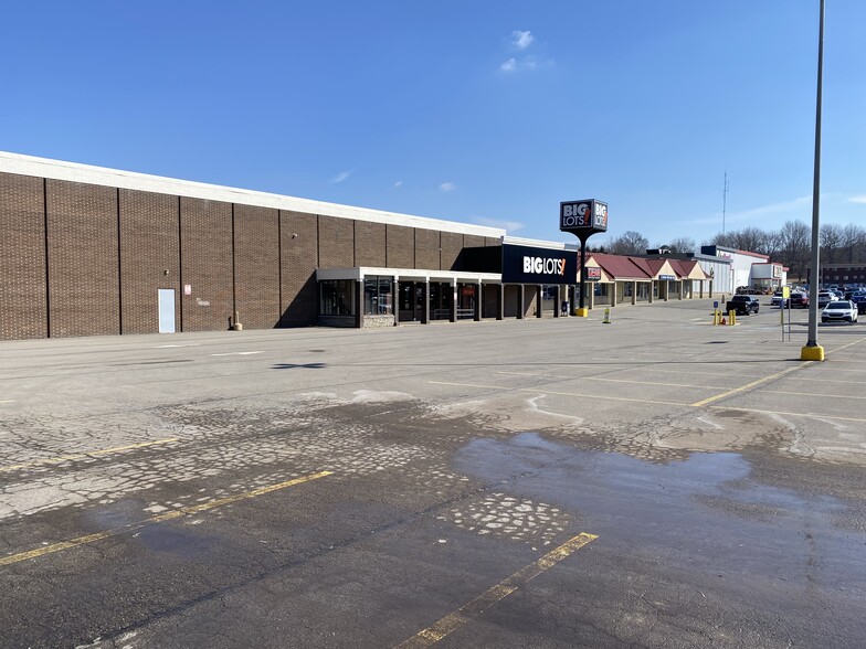 More Photos Of 104-190 Alameda Plz, Butler Unknown For Lease