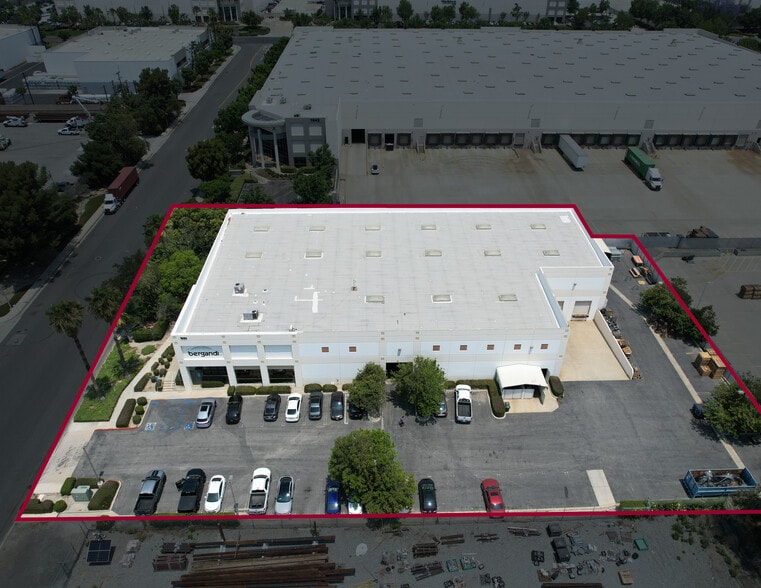 Primary Photo Of 1689 S Parco Ave, Ontario Warehouse For Sale