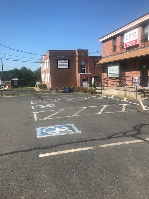 More Photos Of 1001 Farmington Ave, Bristol Medical For Sale