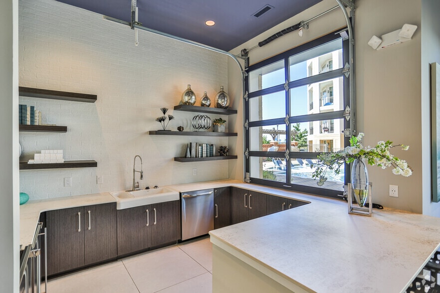 More Photos Of 7420 N Rea Park Ln, Charlotte Apartments For Lease