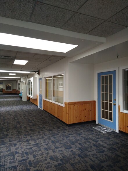 More Photos Of 140 Point Judith Rd, Narragansett Storefront Retail Office For Sale