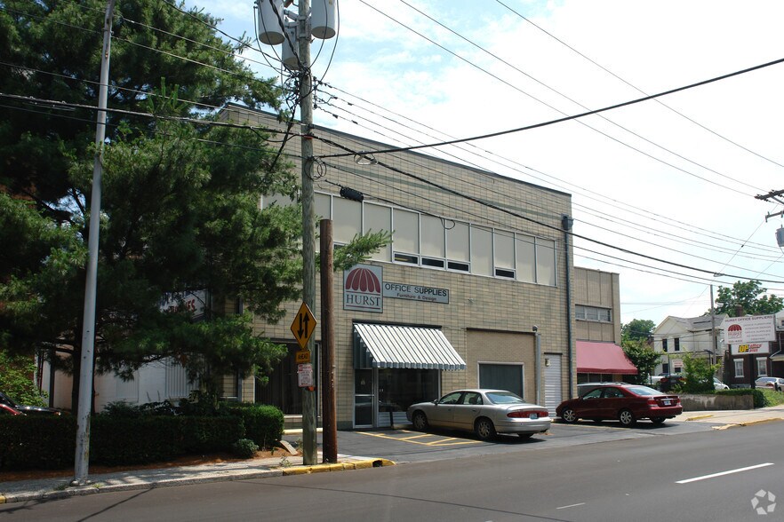 More Photos Of 257-263 E Short St, Lexington Freestanding For Sale
