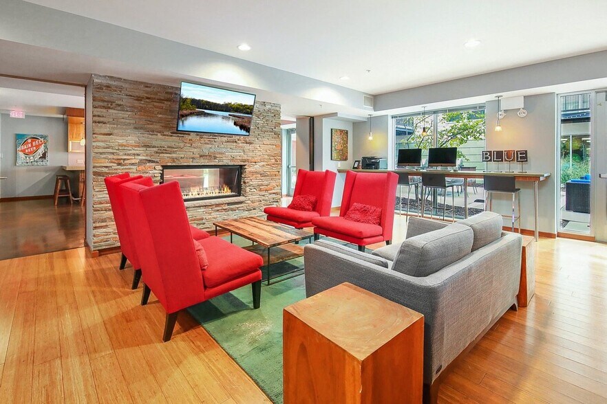 More Photos Of 2922 Aldrich Ave S, Minneapolis Apartments For Lease