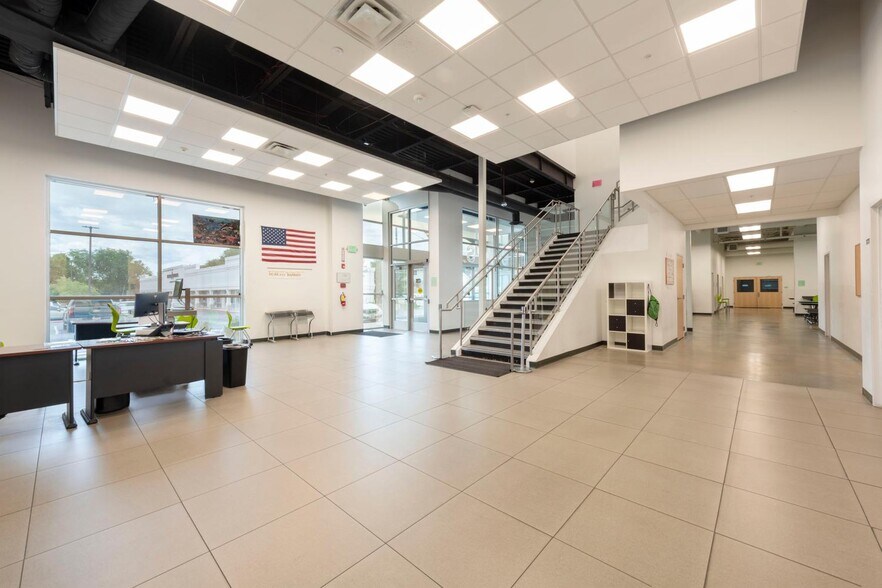 More Photos Of 2121 N 550 W, Provo Office For Sale